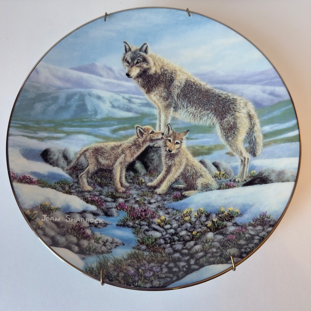 Dominion China Spirits of the Wild Wolf Collector Plate Joan Sharrock 1991 2207A